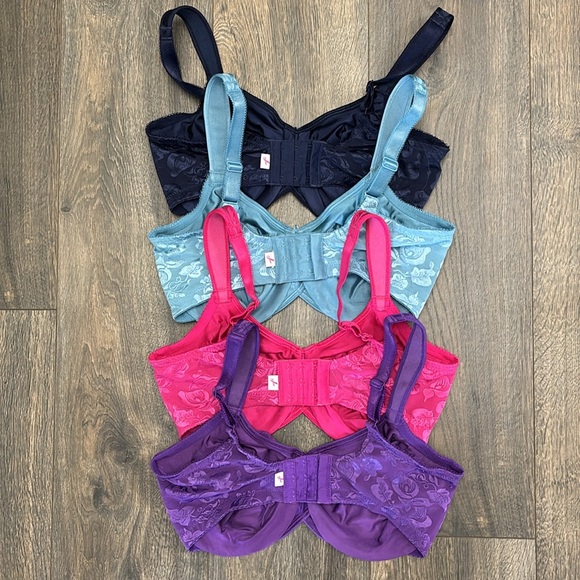 Wacoal Awareness Full Coverage Underwire Bra’s - Picture 2 of 7